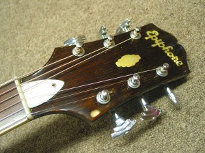 Vintage Epiphone Devon Restoration