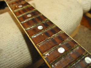 Vintage Gibson Mandolin Refret