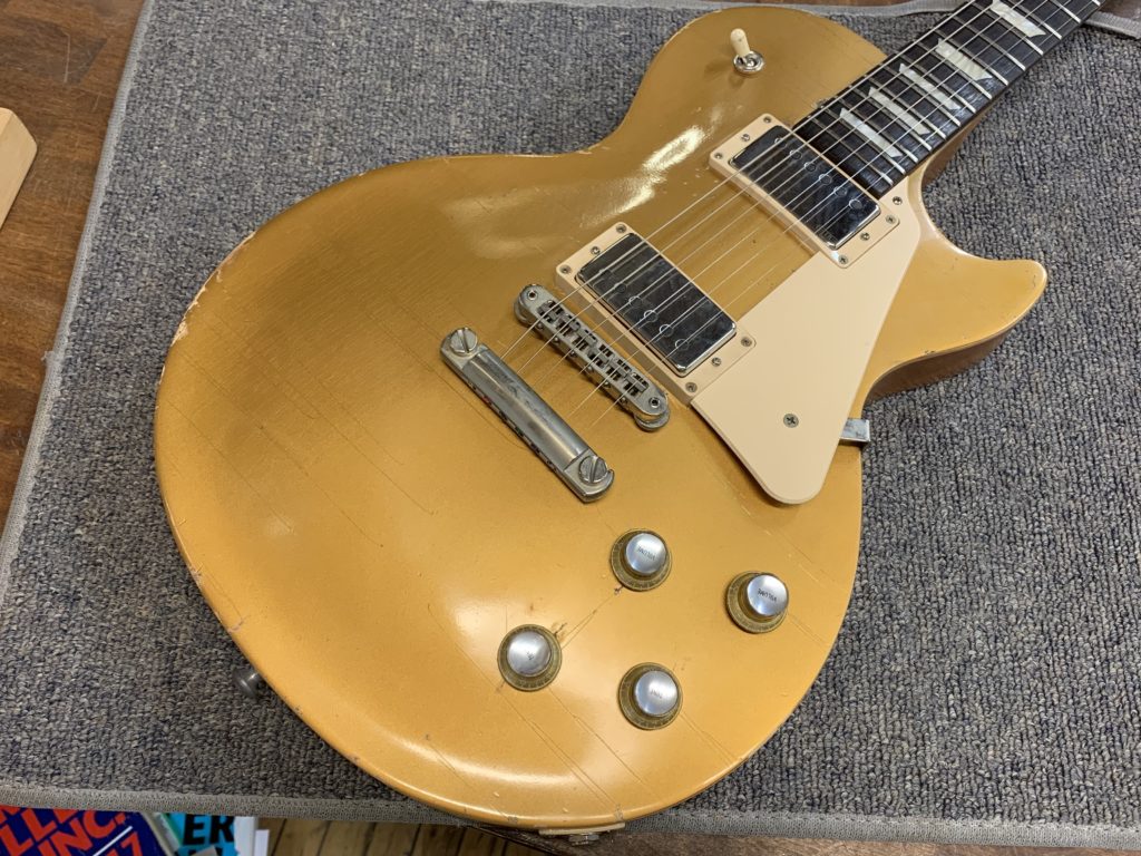 CFW Relic Les Paul Goldtop