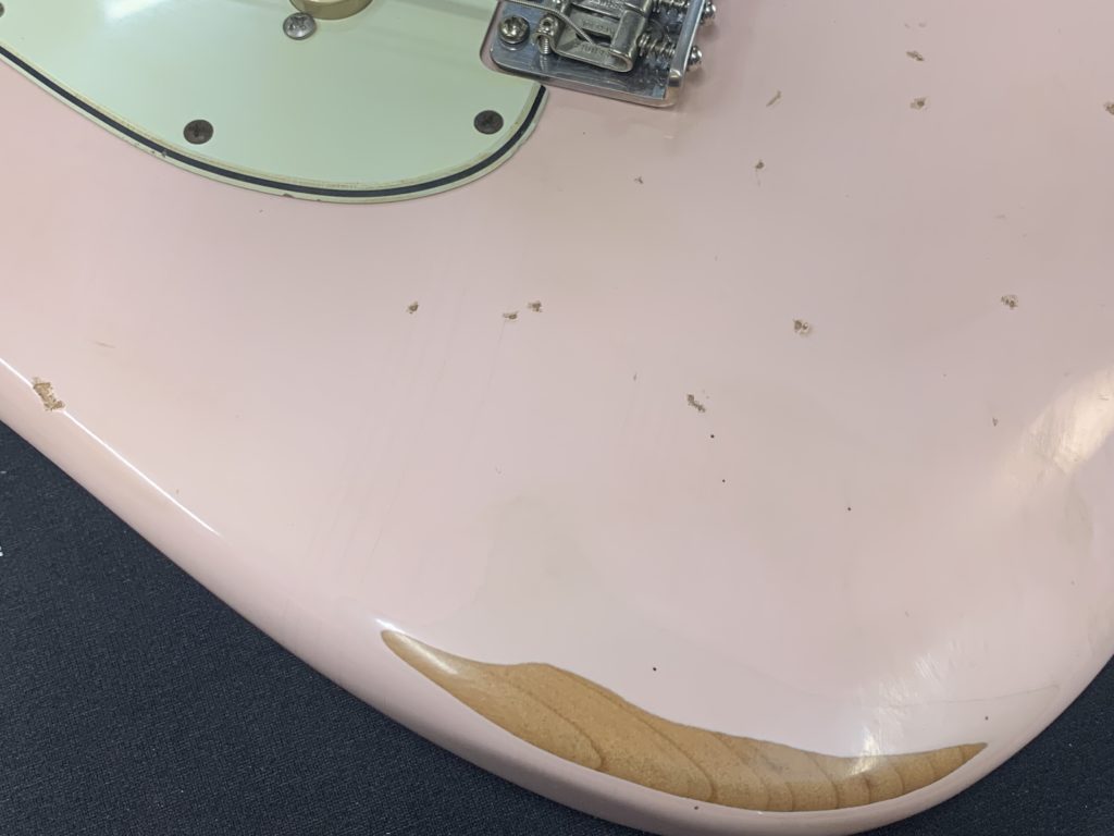 CFW Relic Stratocaster pink